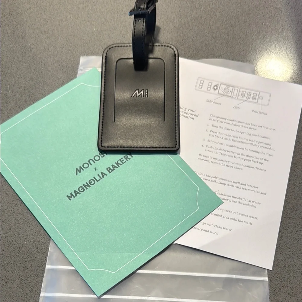 Monos x Magnolia Bakery carry on roller suitcase - Picture 17 of 17